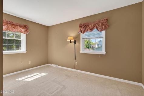 4 Smith Lane Voorheesville NY 12186