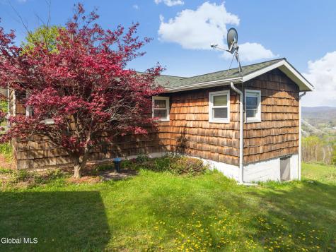 315 Ploss Road Richmondville NY 12149
