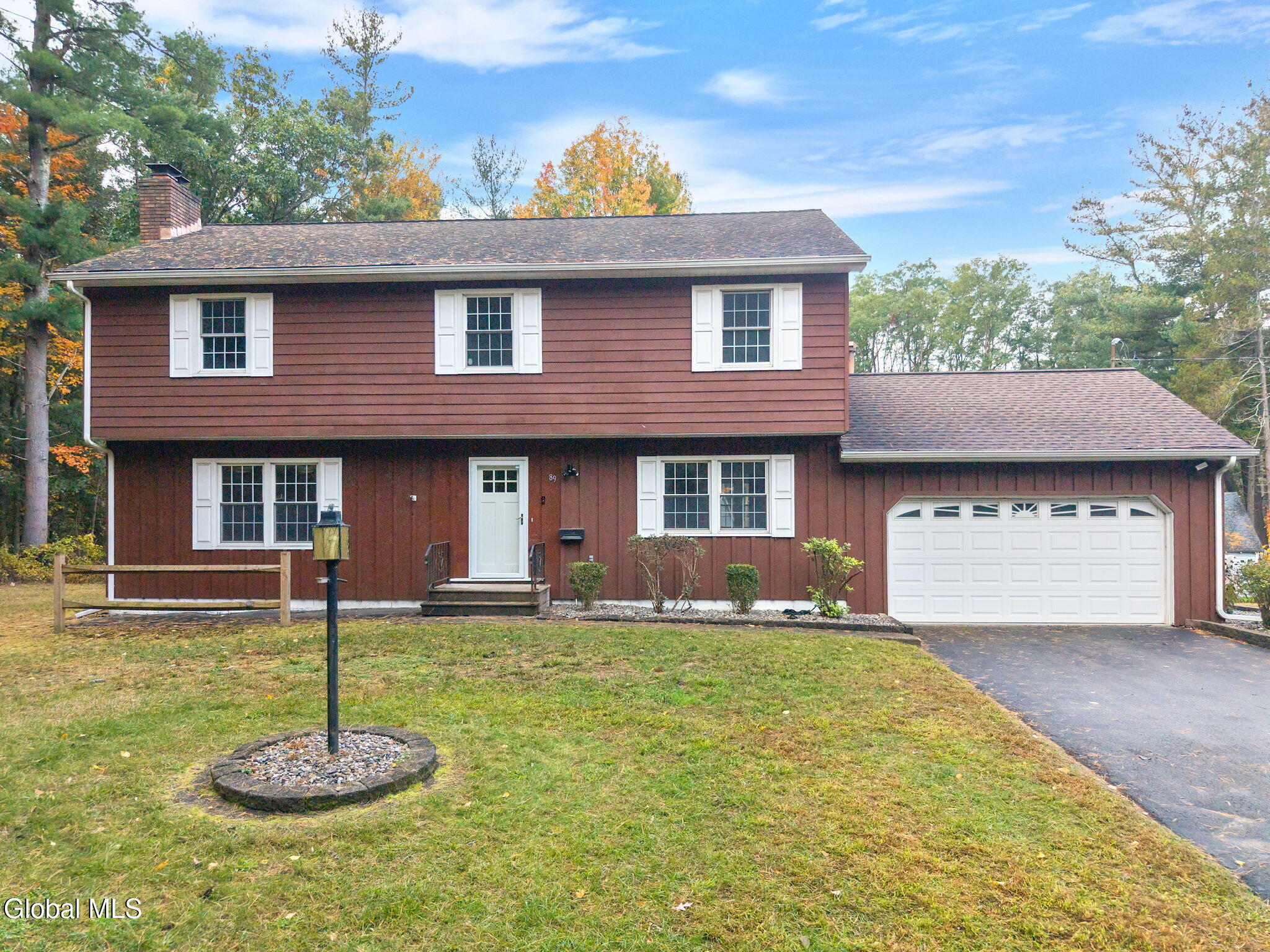 89 Willow Street Guilderland NY 12084