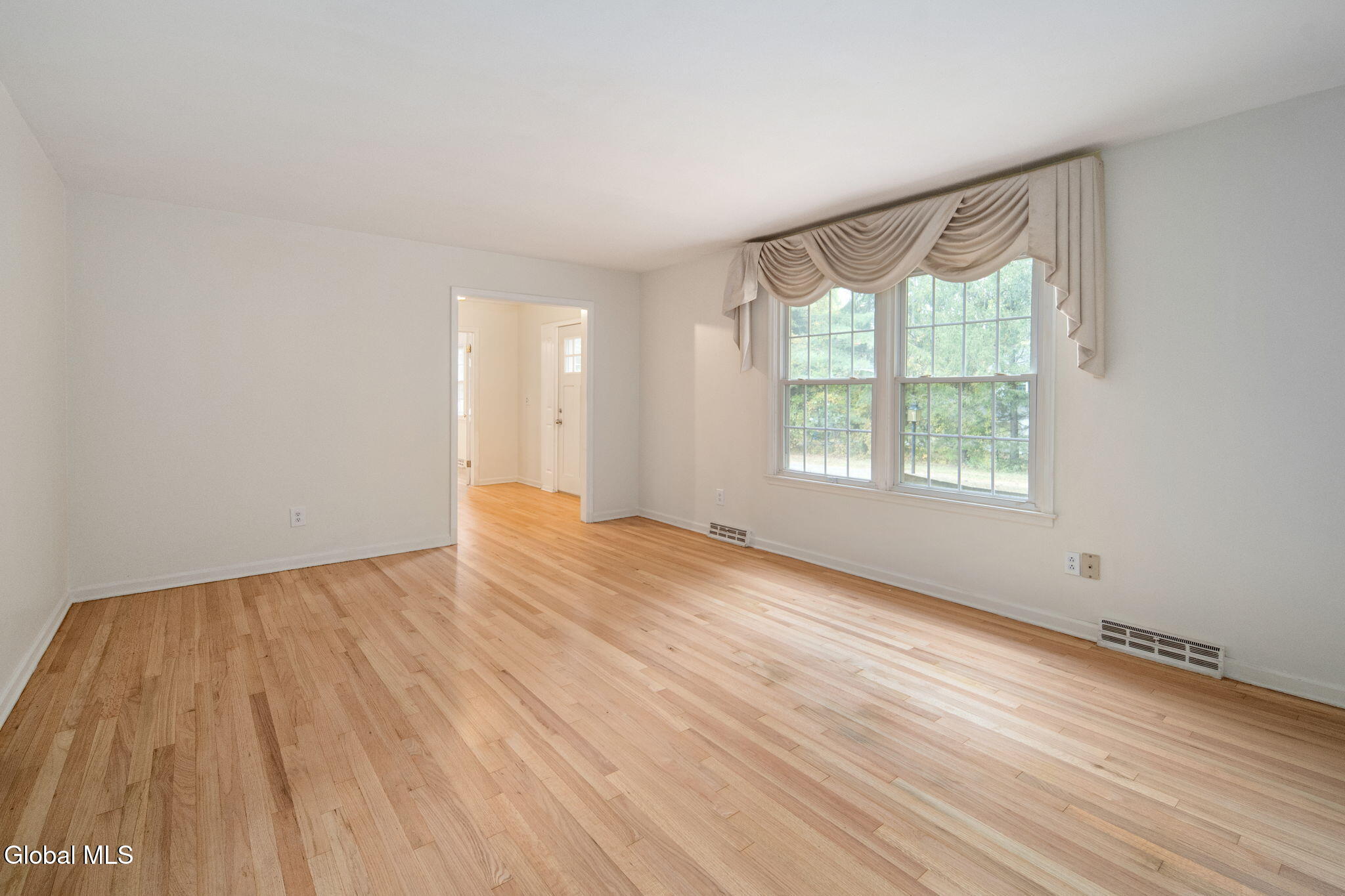 89 Willow Street Guilderland NY 12084