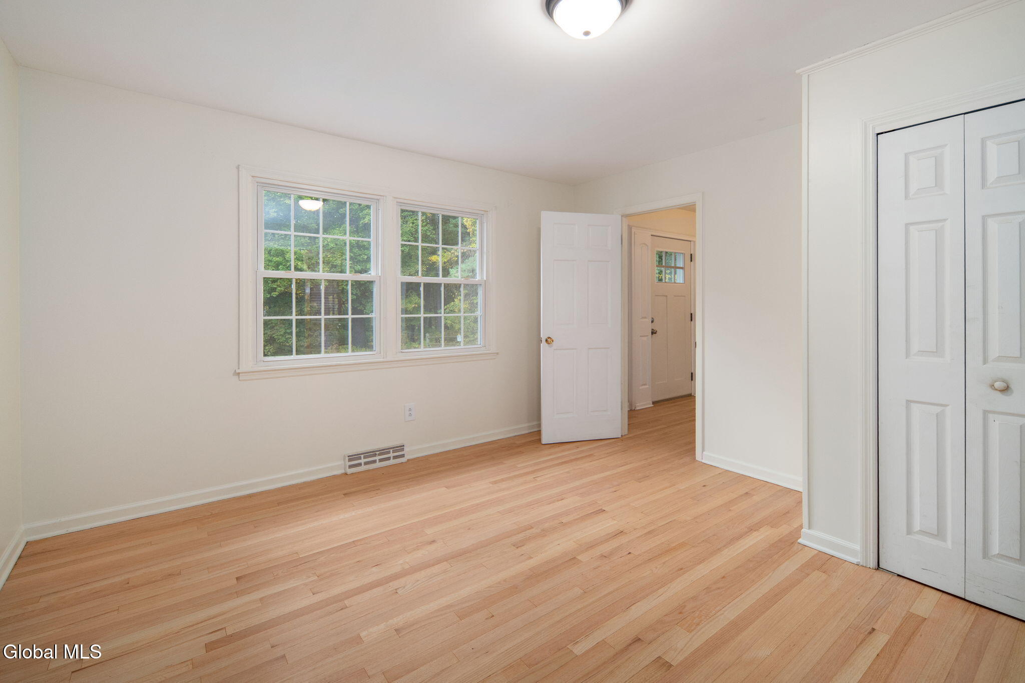 89 Willow Street Guilderland NY 12084