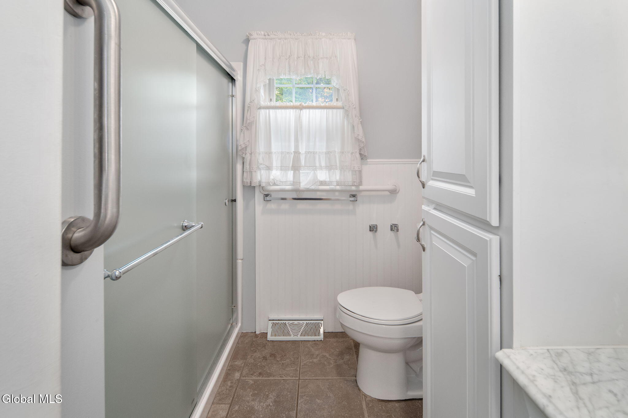 89 Willow Street Guilderland NY 12084