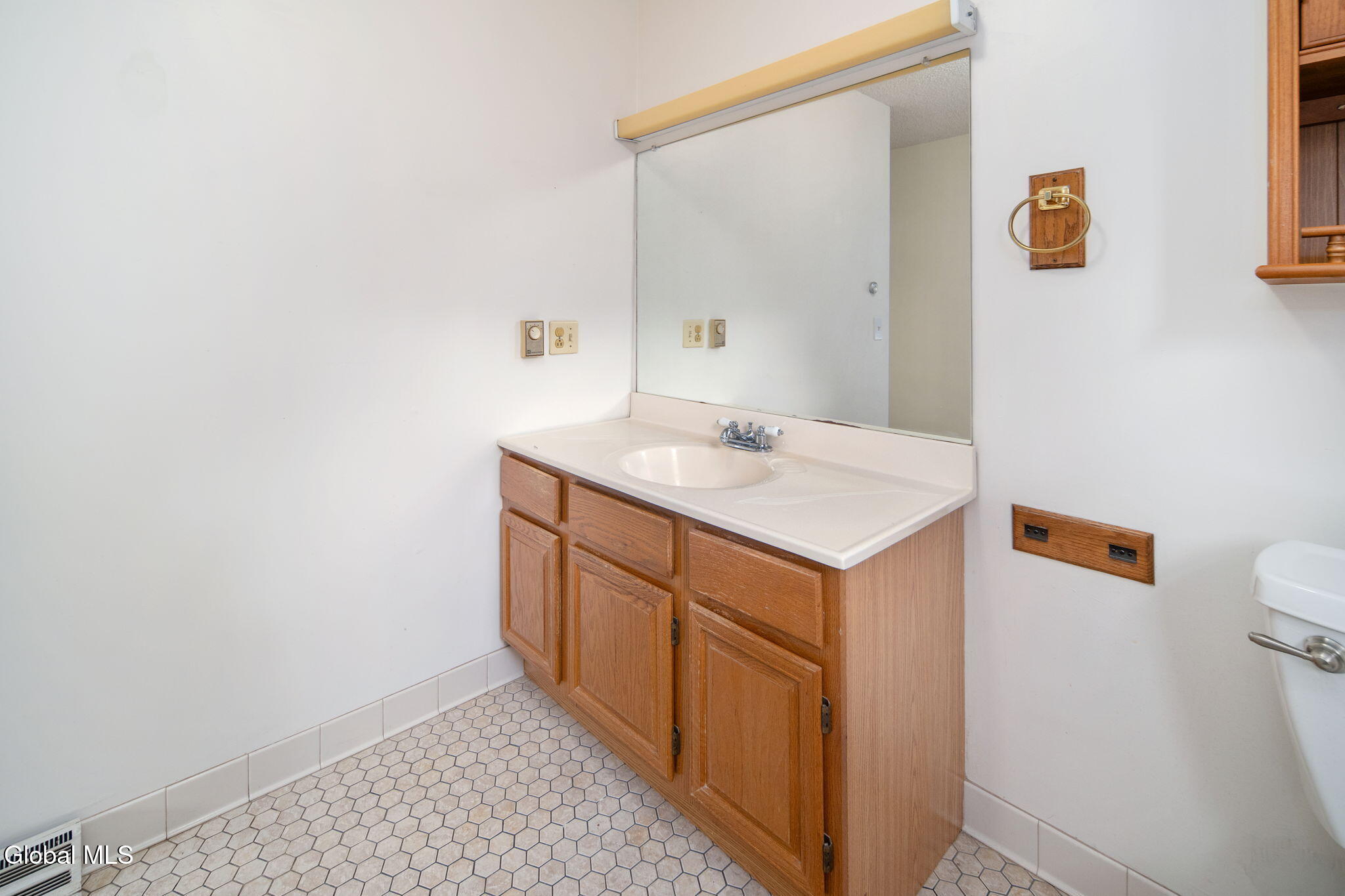 89 Willow Street Guilderland NY 12084