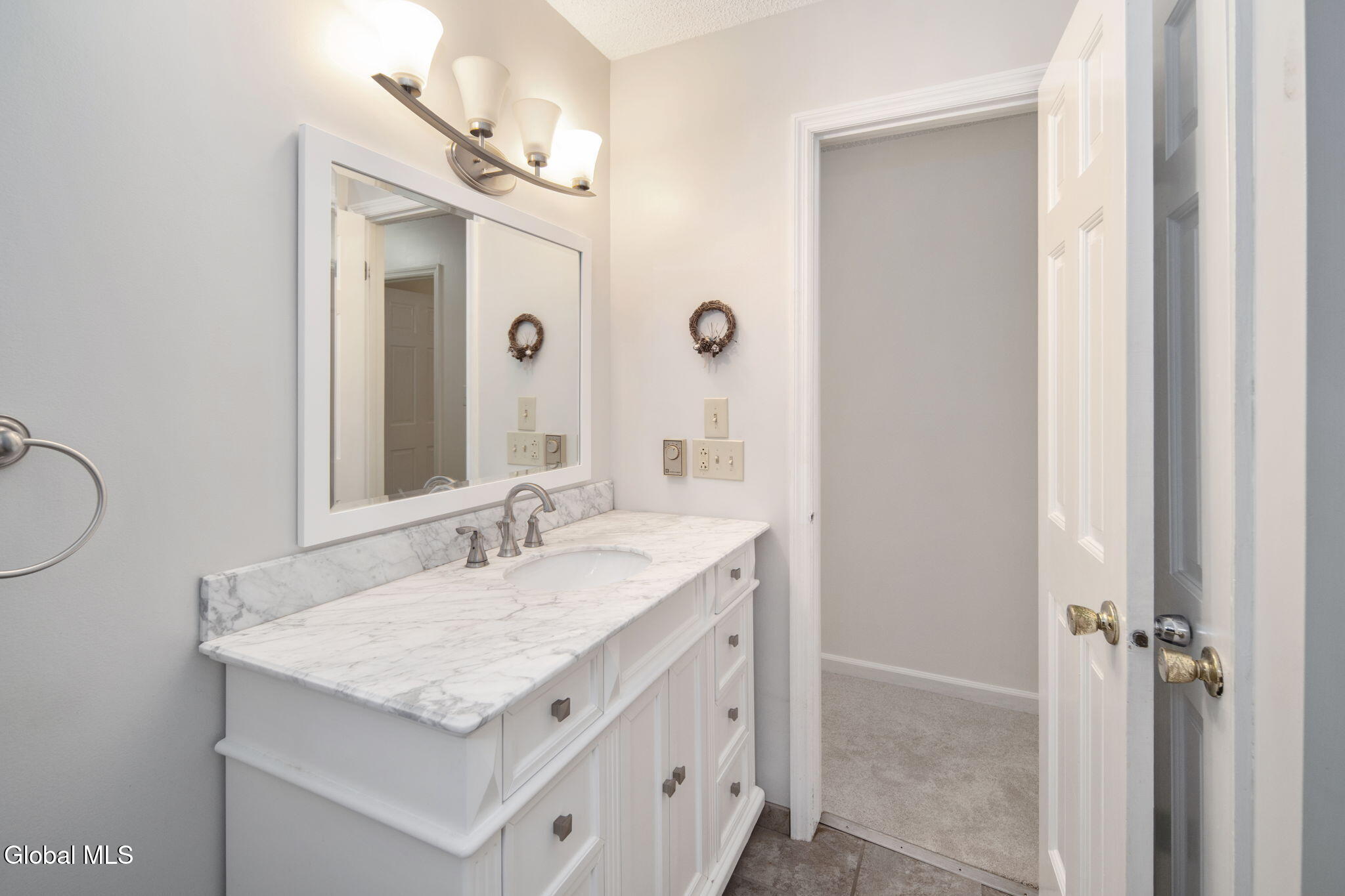 89 Willow Street Guilderland NY 12084