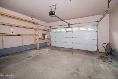 89 Willow Street Guilderland NY 12084