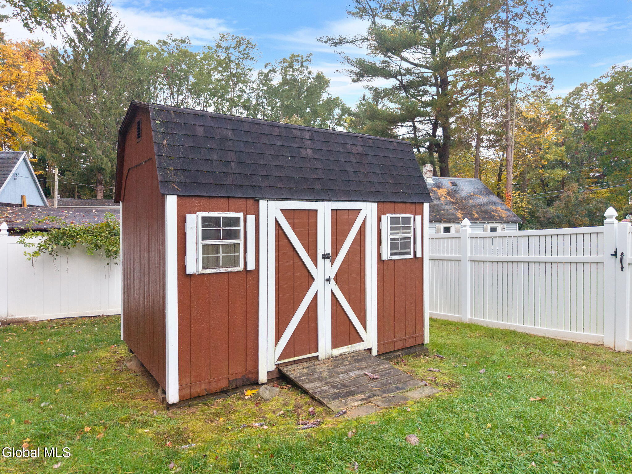 89 Willow Street Guilderland NY 12084
