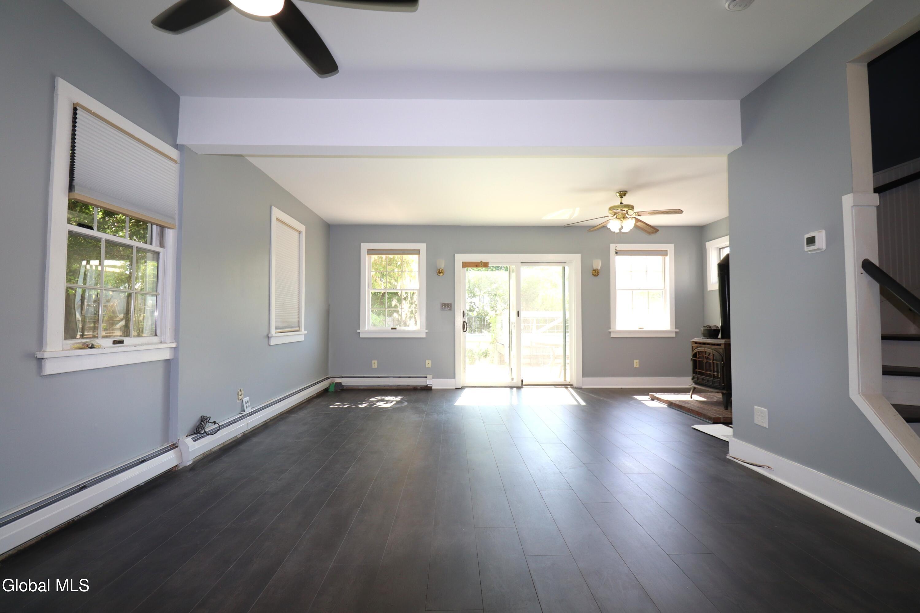417 Eleanor Street Schenectady NY 12306