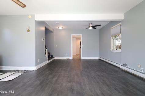 417 Eleanor Street Schenectady NY 12306