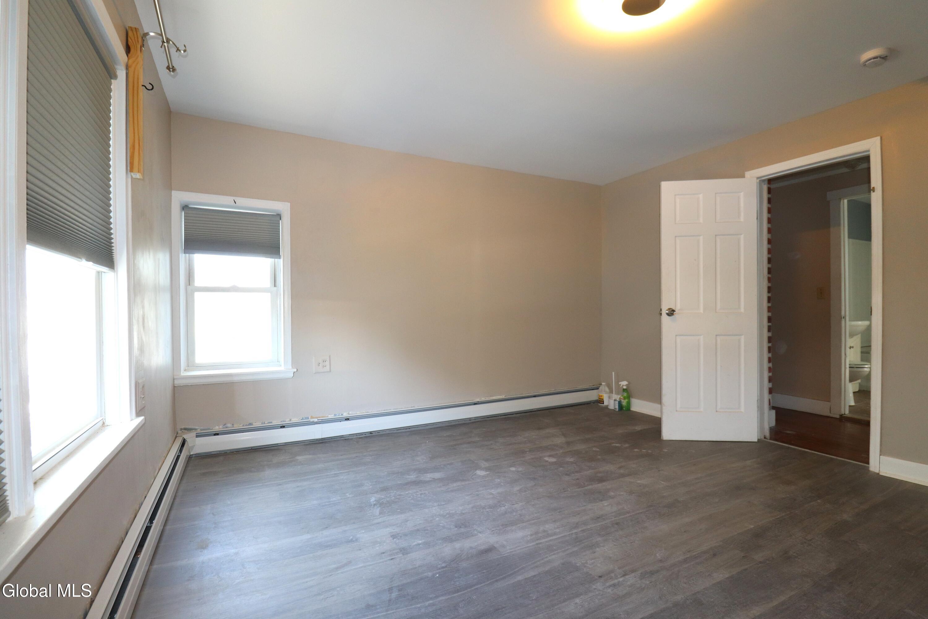 417 Eleanor Street Schenectady NY 12306