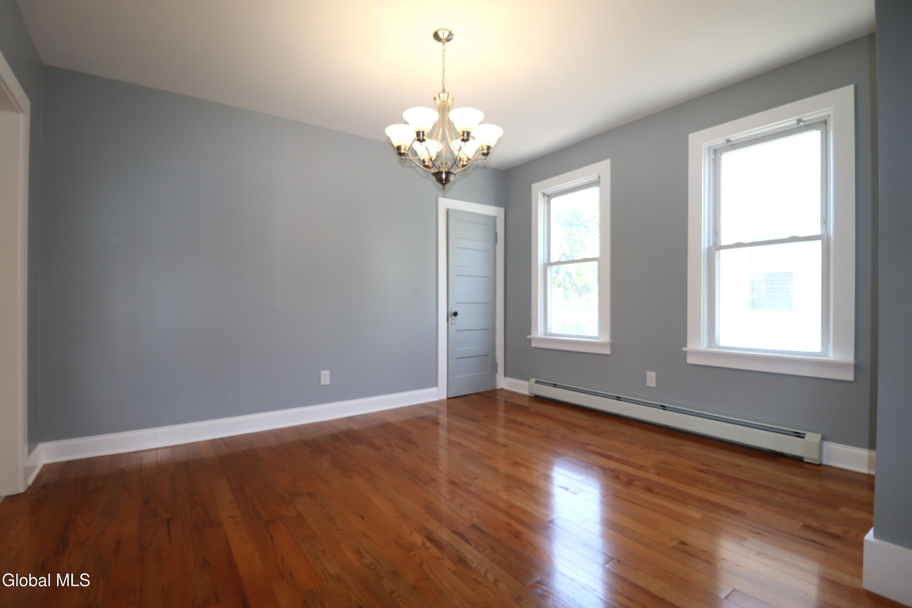 417 Eleanor Street Schenectady NY 12306