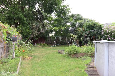 417 Eleanor Street Schenectady NY 12306