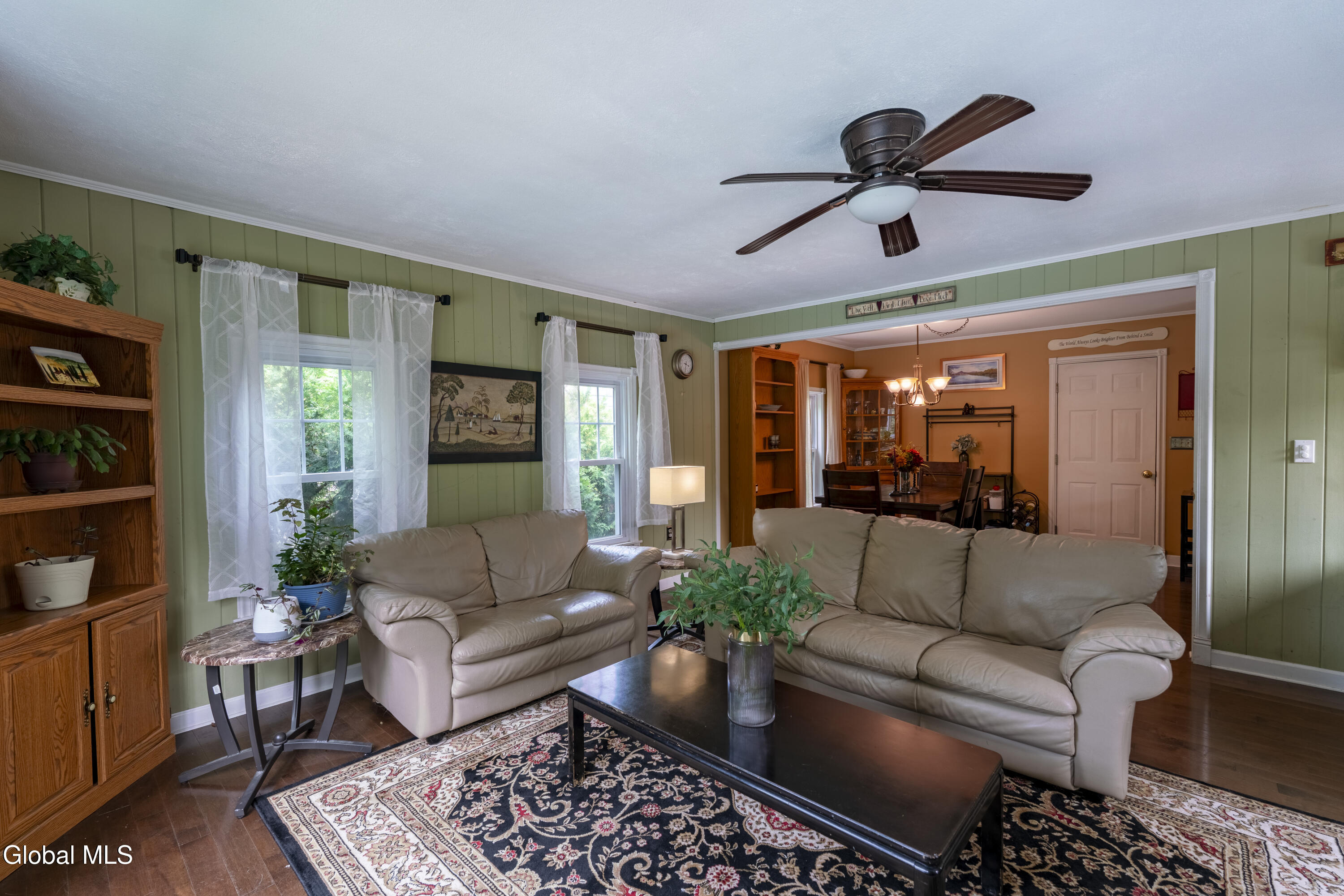 27 Pershing Road Queensbury NY 12804