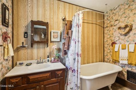 171 Ny-30 Gilboa NY 12076