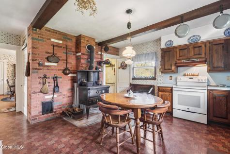 171 Ny-30 Gilboa NY 12076
