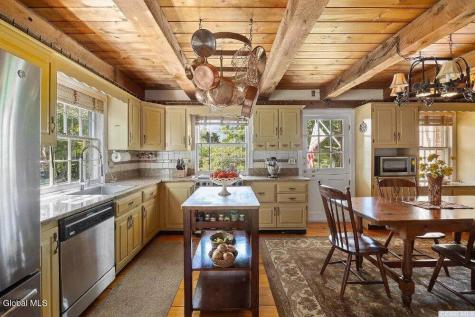 132 Biittig Road Averill Park NY 12018