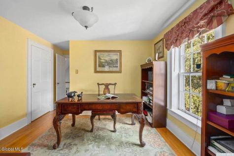 132 Biittig Road Averill Park NY 12018