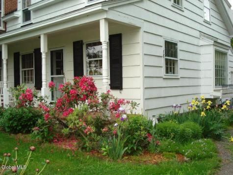 132 Biittig Road Averill Park NY 12018