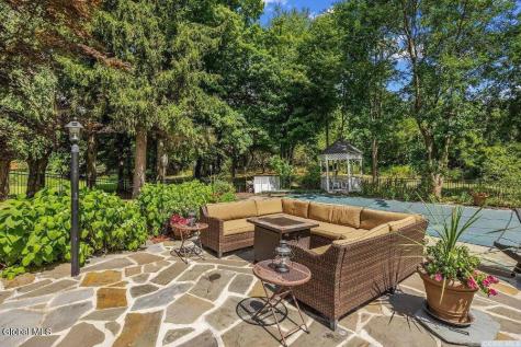 132 Biittig Road Averill Park NY 12018