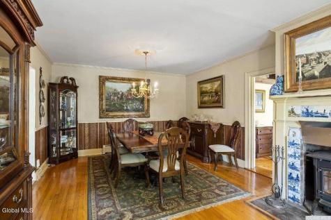 132 Biittig Road Averill Park NY 12018
