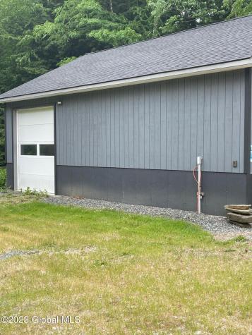 46 N Shore Road Edinburg NY 12134