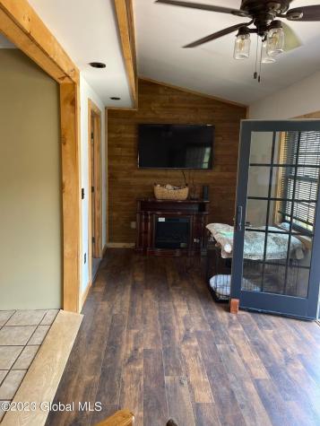 46 N Shore Road Edinburg NY 12134