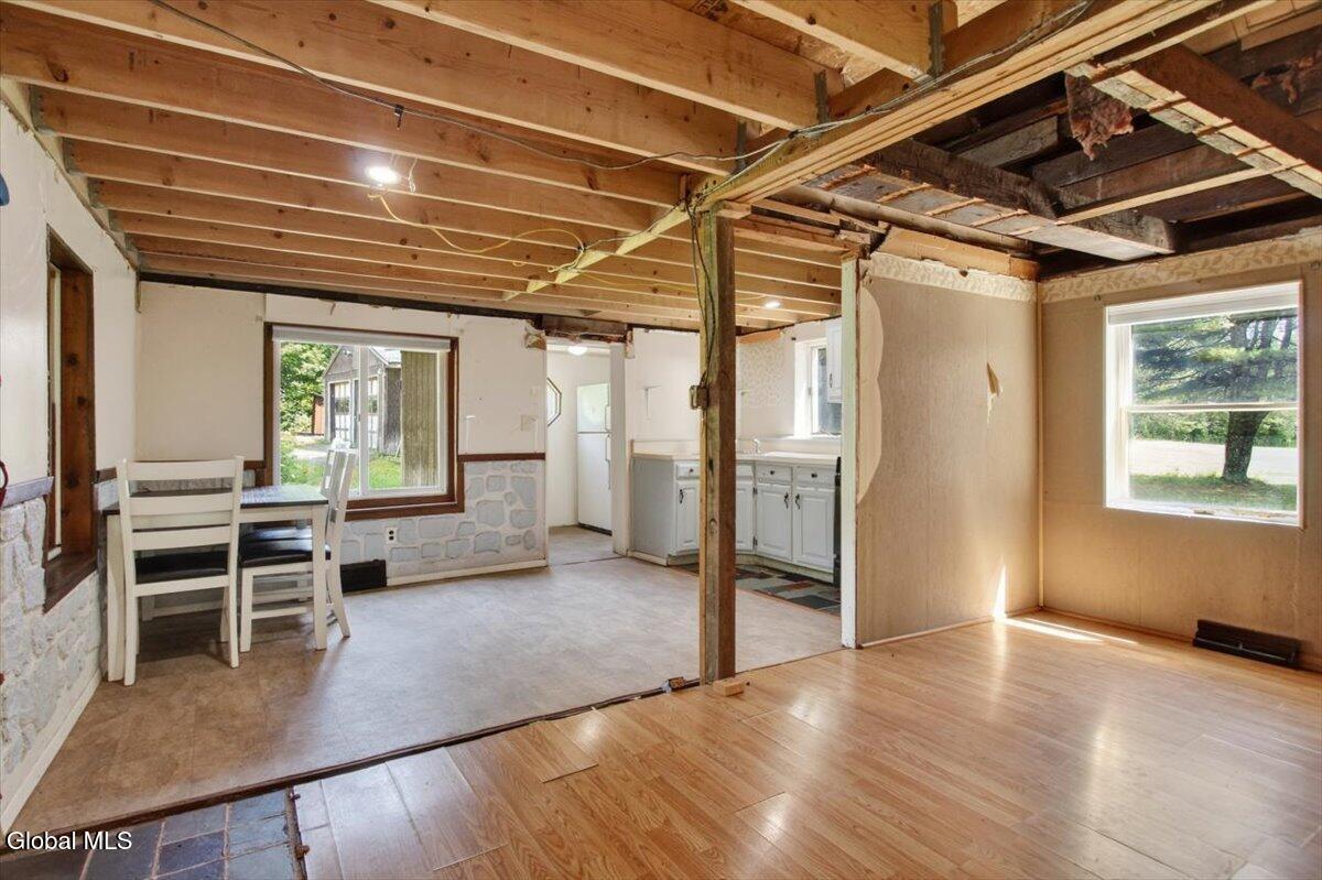 1106 Whiteside Road Galway NY 12074