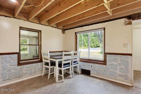 1106 Whiteside Road Galway NY 12074