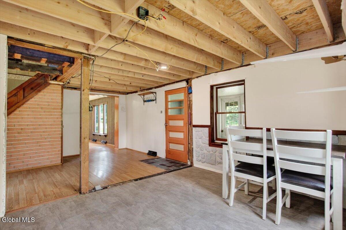 1106 Whiteside Road Galway NY 12074