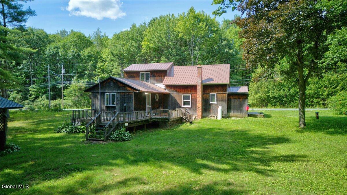 1106 Whiteside Road Galway NY 12074