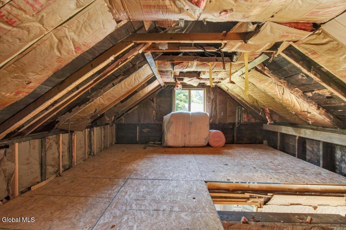 1106 Whiteside Road Galway NY 12074