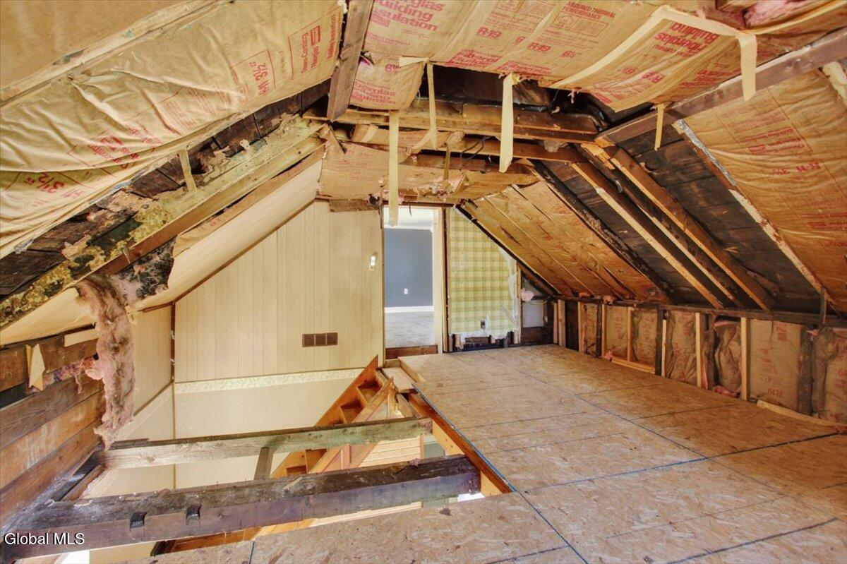 1106 Whiteside Road Galway NY 12074