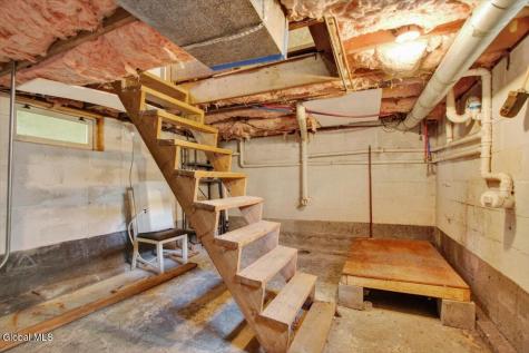 1106 Whiteside Road Galway NY 12074