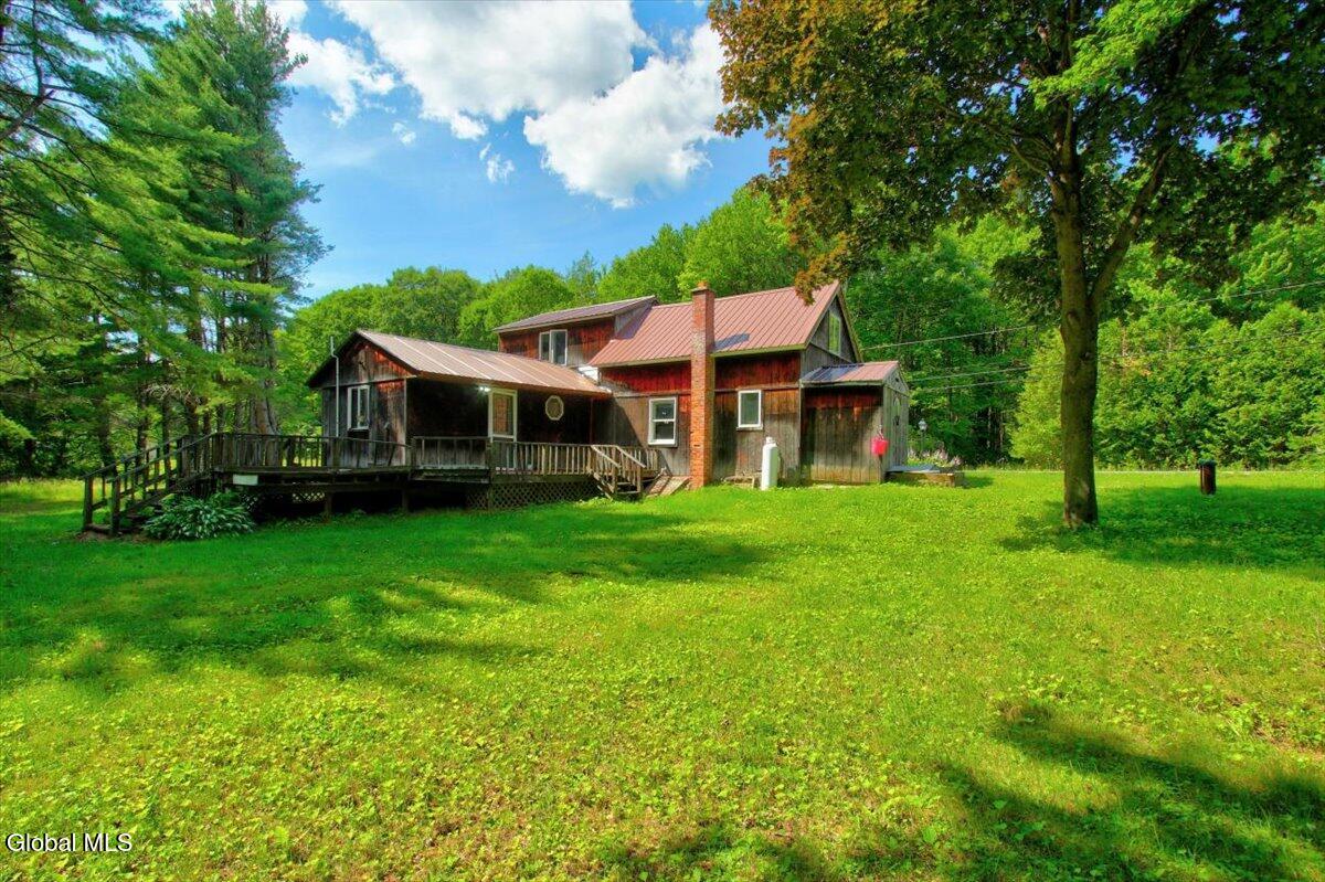 1106 Whiteside Road Galway NY 12074