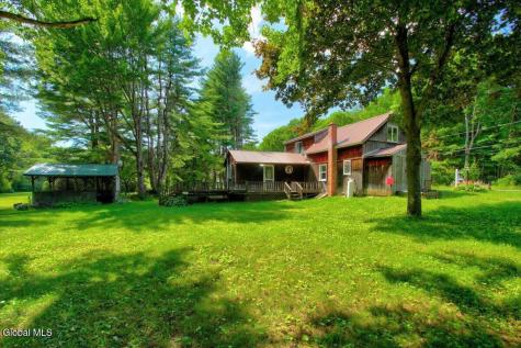 1106 Whiteside Road Galway NY 12074