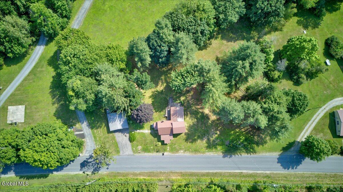 1106 Whiteside Road Galway NY 12074