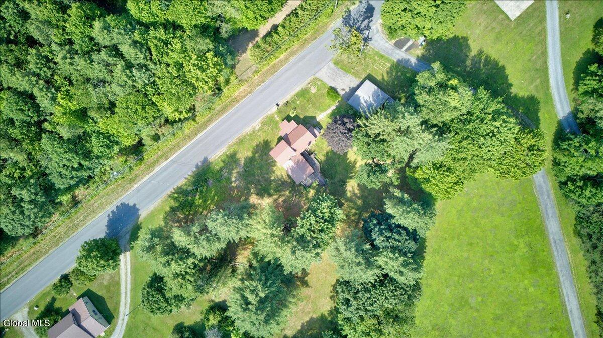 1106 Whiteside Road Galway NY 12074
