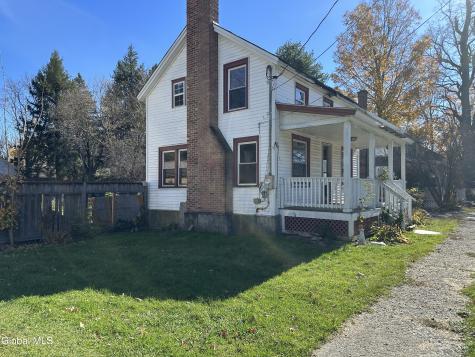 18 Thomas Street Salem NY 12865