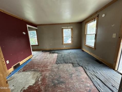18 Thomas Street Salem NY 12865
