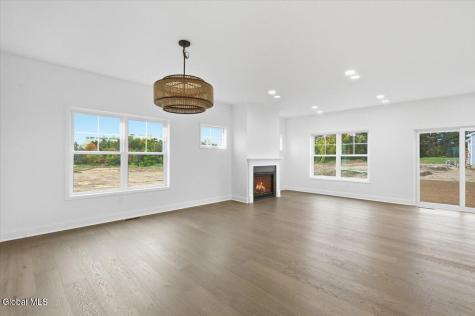 3 Clover Leaf Drive Halfmoon NY 12065