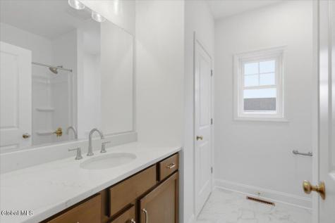 3 Clover Leaf Drive Halfmoon NY 12065