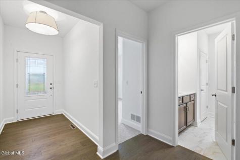 3 Clover Leaf Drive Halfmoon NY 12065