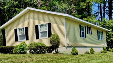 10 Helen Drive Queensbury NY 12804