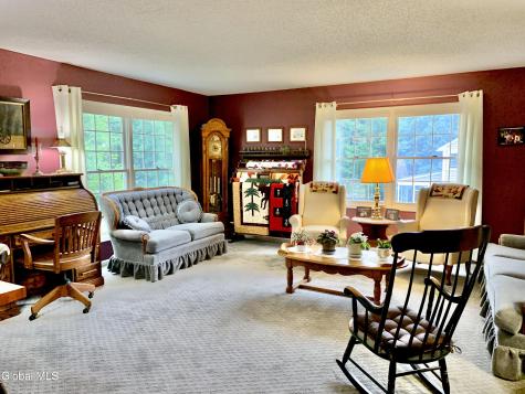 10 Helen Drive Queensbury NY 12804