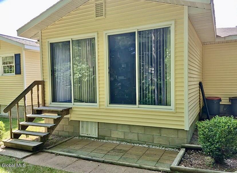 10 Helen Drive Queensbury NY 12804