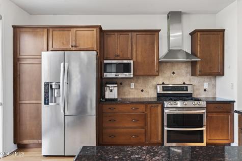 17 Mahogany Drive Watervliet NY 12189