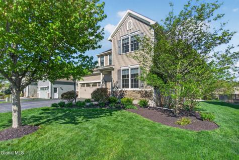 17 Mahogany Drive Watervliet NY 12189