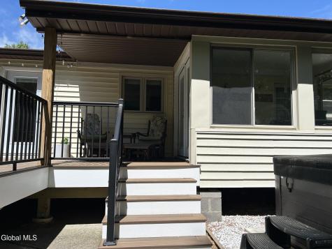 15 Birchwood Drive Halfmoon NY 12065