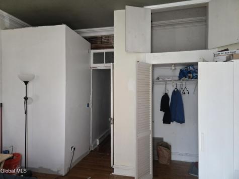 165 Chestnut Street Albany NY 12210