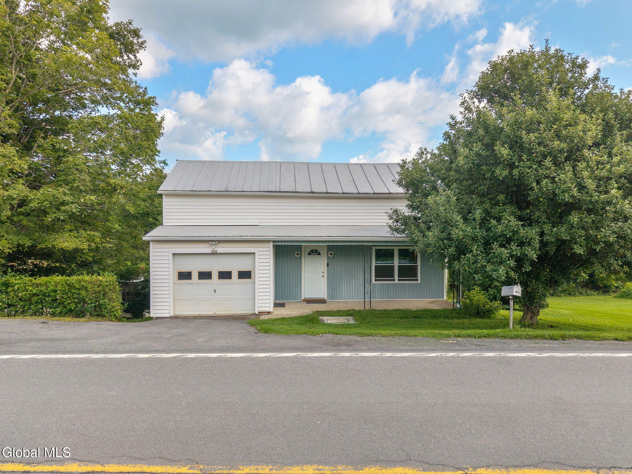 555 Barnerville Road Howes Cave NY 12092