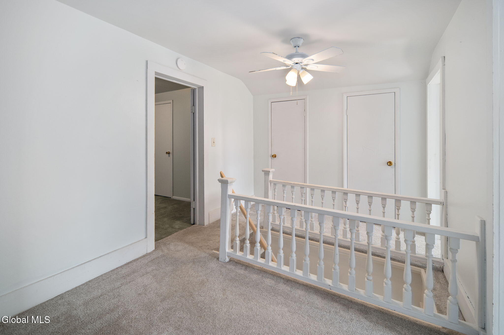 555 Barnerville Road Howes Cave NY 12092